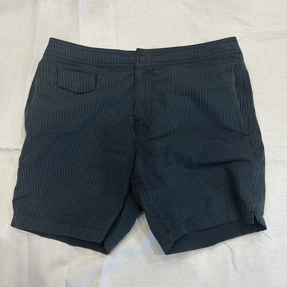 J.Crew Men’s 6” Pool Shorts, 29